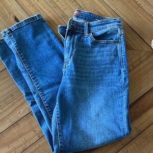 Judy Blue Medium Blue Boyfriend Jeans